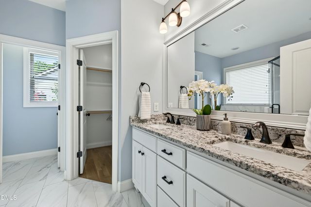 542 Walnut Street, Cary, NC 27511