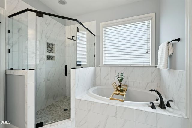 542 Walnut Street, Cary, NC 27511
