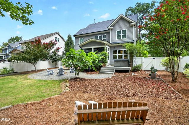 542 Walnut Street, Cary, NC 27511