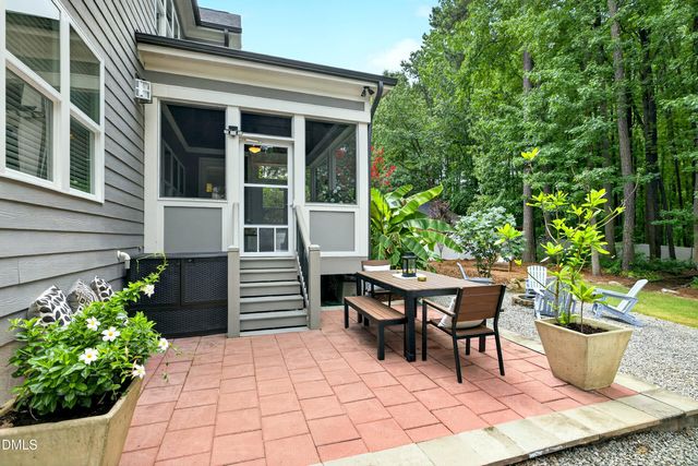 542 Walnut Street, Cary, NC 27511