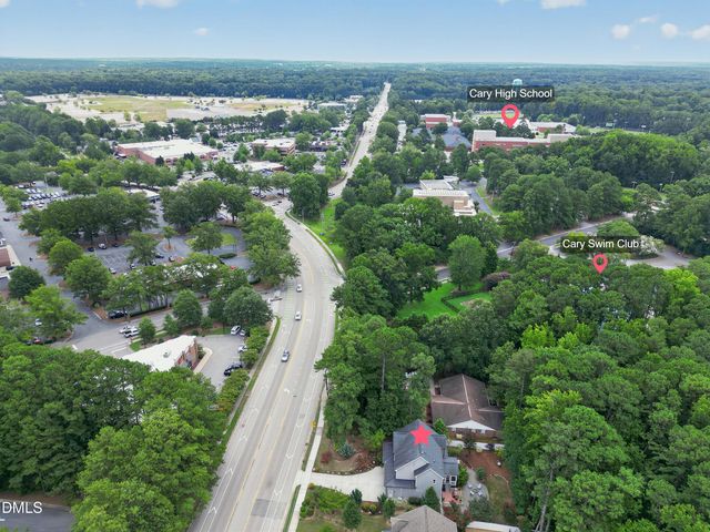 542 Walnut Street, Cary, NC 27511