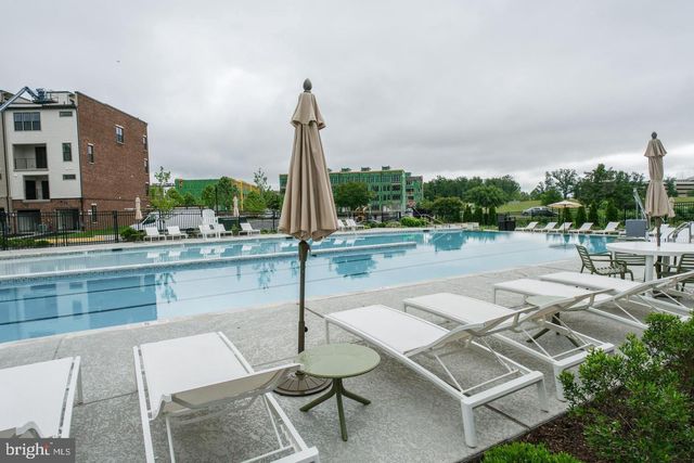 43509 OLD RYAN RD, Ashburn, VA 20148