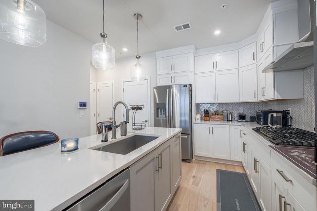 43509 OLD RYAN RD, Ashburn, VA 20148