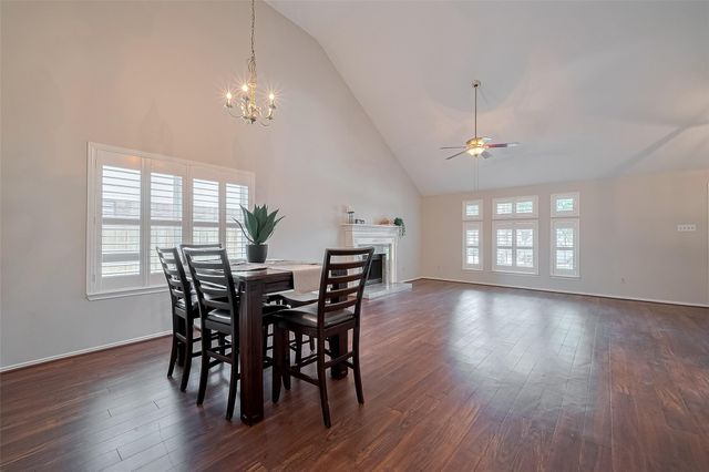 5814 N Magazine Circle, Houston, TX 77084