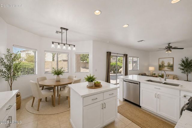 3640 W WAYNE Lane, Anthem, AZ 85086