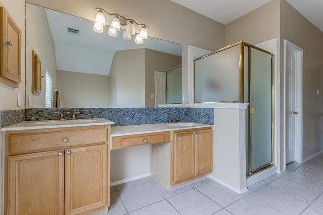 3926 Rolling Oaks Drive, Carrollton, TX 75007