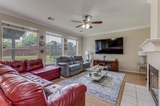 3926 Rolling Oaks Drive, Carrollton, TX 75007
