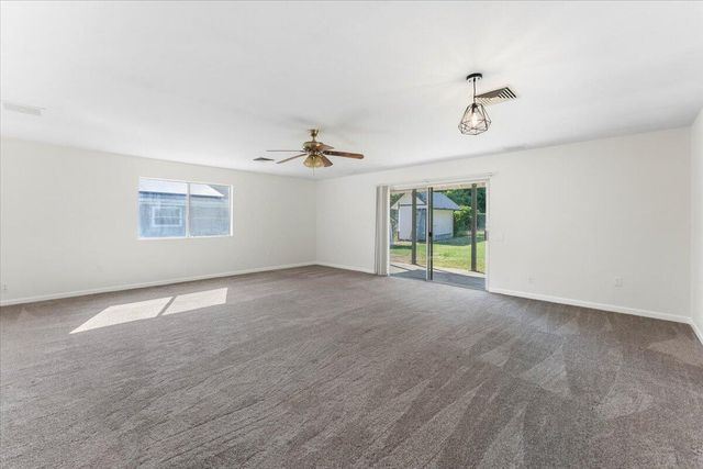 21999 Riverside Avenue, Red Bluff, CA 96080