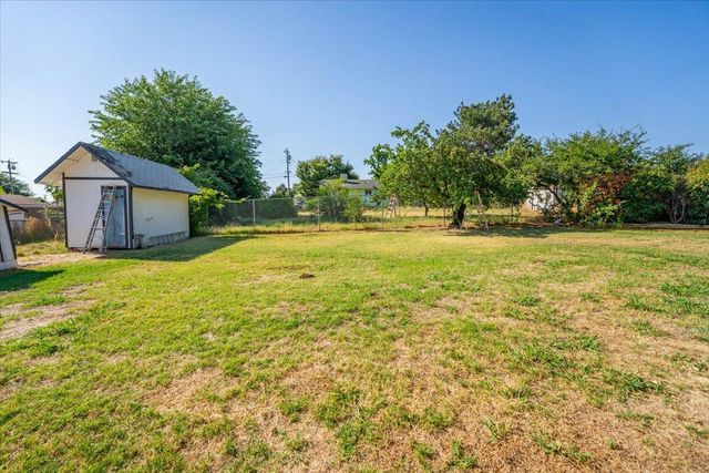 21999 Riverside Avenue, Red Bluff, CA 96080