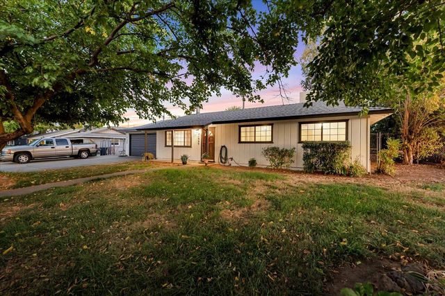 21999 Riverside Avenue, Red Bluff, CA 96080