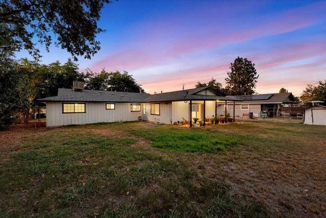 21999 Riverside Avenue, Red Bluff, CA 96080