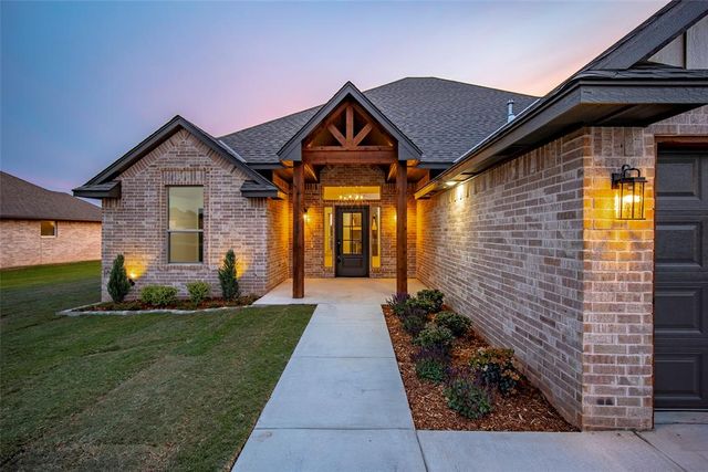1119 Deer Ridge, Tuttle, OK 73089