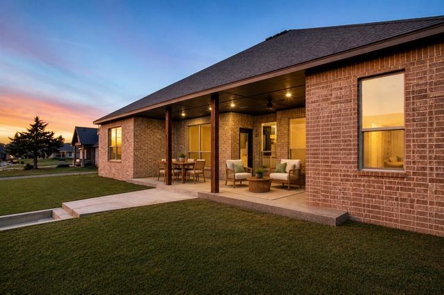 1119 Deer Ridge, Tuttle, OK 73089