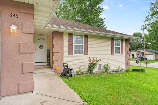 645 E Livingston Street, Springfield, MO 65803