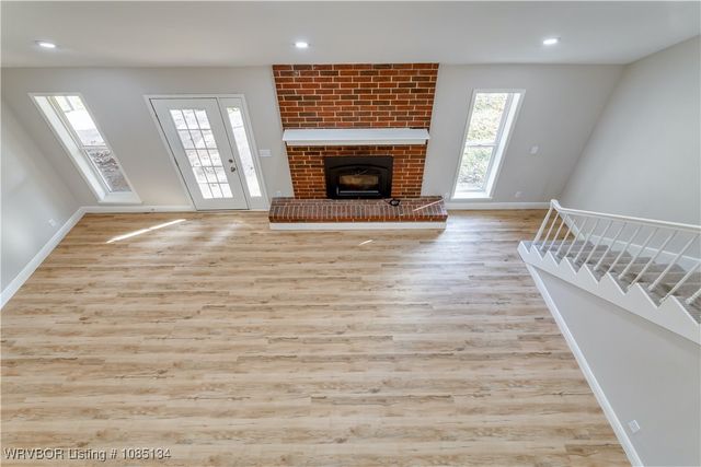 910 S Adams Street, Lavaca, AR 72941