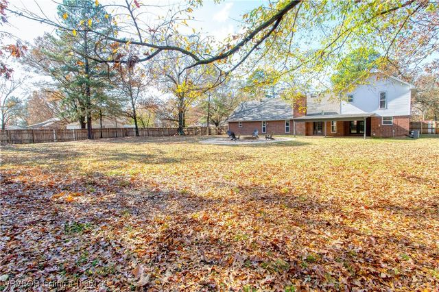 910 S Adams Street, Lavaca, AR 72941