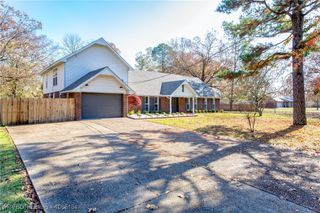 910 S Adams Street, Lavaca, AR 72941