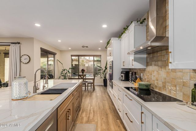 2513 E ZION Way, Chandler, AZ 85249