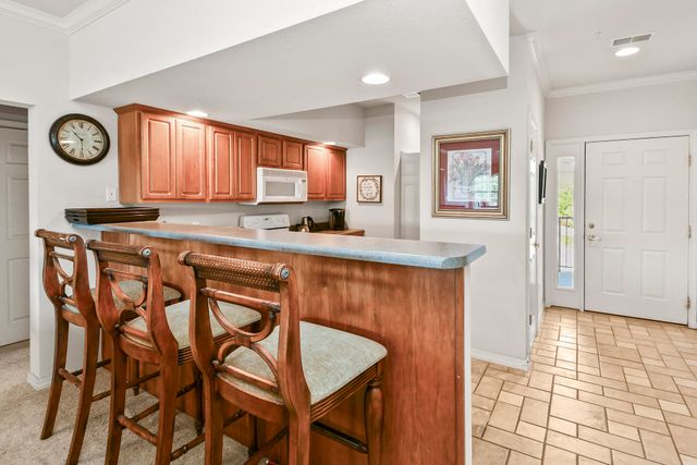 680 Emerald Pointe Drive Bldg 5 Unit 5, Hollister, MO 65672