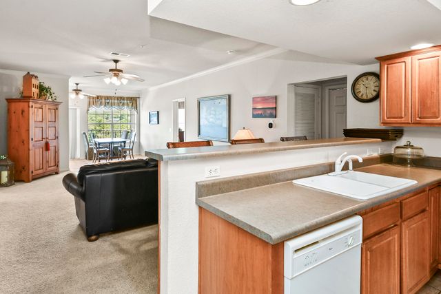 680 Emerald Pointe Drive Bldg 5 Unit 5, Hollister, MO 65672