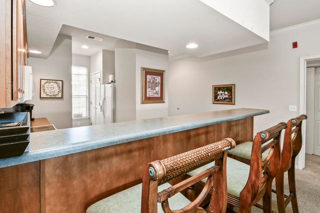 680 Emerald Pointe Drive Bldg 5 Unit 5, Hollister, MO 65672
