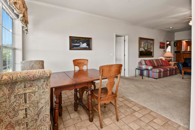 680 Emerald Pointe Drive Bldg 5 Unit 5, Hollister, MO 65672