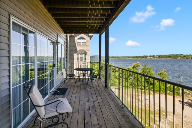 680 Emerald Pointe Drive Bldg 5 Unit 5, Hollister, MO 65672