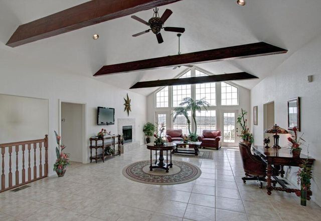 680 Emerald Pointe Drive Bldg 5 Unit 5, Hollister, MO 65672