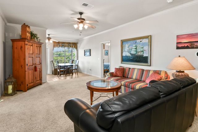 680 Emerald Pointe Drive Bldg 5 Unit 5, Hollister, MO 65672