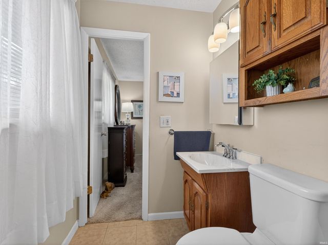 6615 Redbud Drive, Fort Wayne, IN 46825