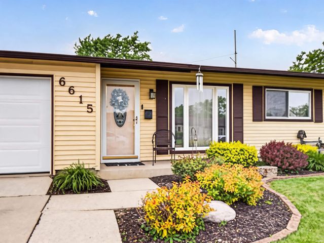 6615 Redbud Drive, Fort Wayne, IN 46825
