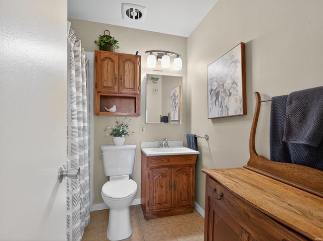 6615 Redbud Drive, Fort Wayne, IN 46825