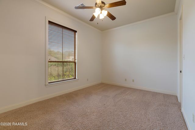 122 Maple Grove Lane, Youngsville, LA 70592