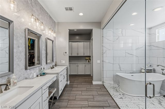 7547 West Ford Avenue, Las Vegas, NV 89113