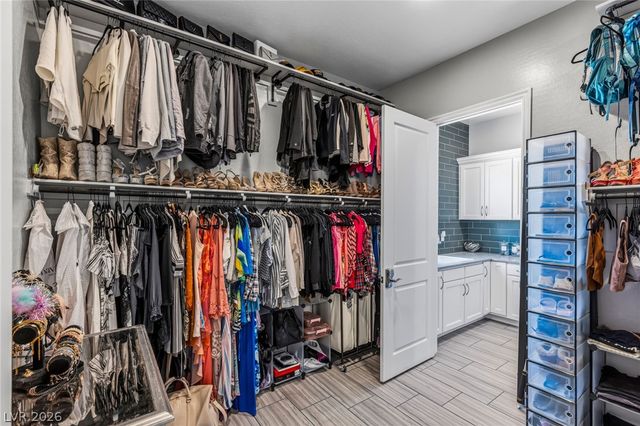 7547 West Ford Avenue, Las Vegas, NV 89113