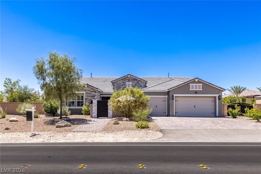 7547 West Ford Avenue, Las Vegas, NV 89113
