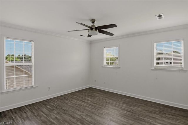 131 Cahill Court, Winston-salem, NC 27127