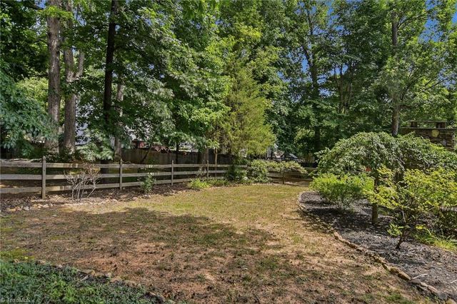 131 Cahill Court, Winston-salem, NC 27127