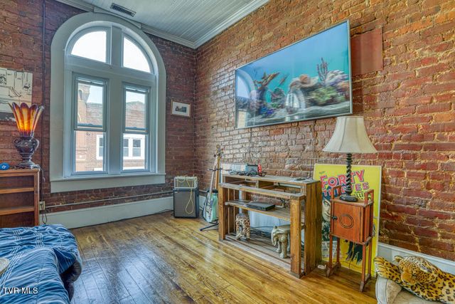 114 & 116 East Main Street, Rogersville, TN 37857