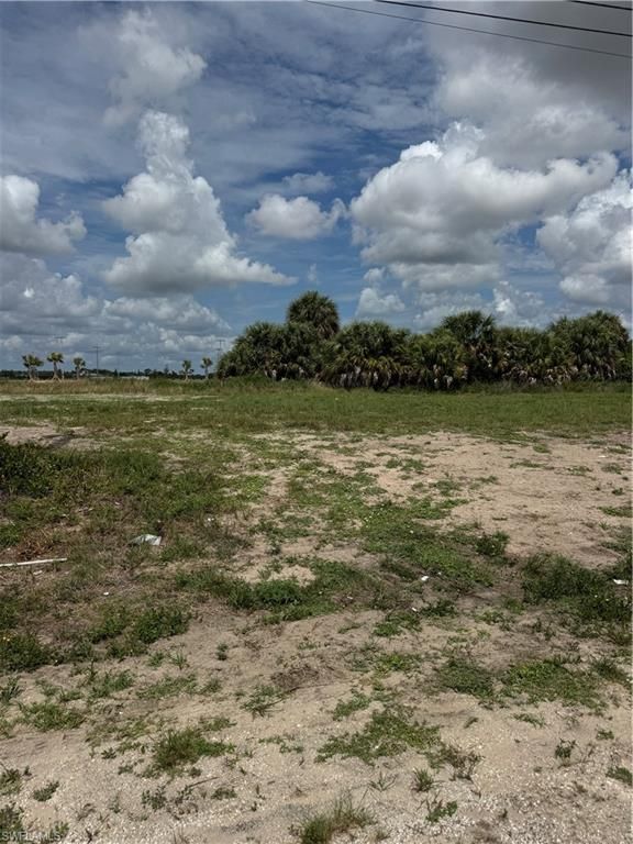 Image 10 of property listing at 2624 9th AVE, Cape Coral, FL 33993
