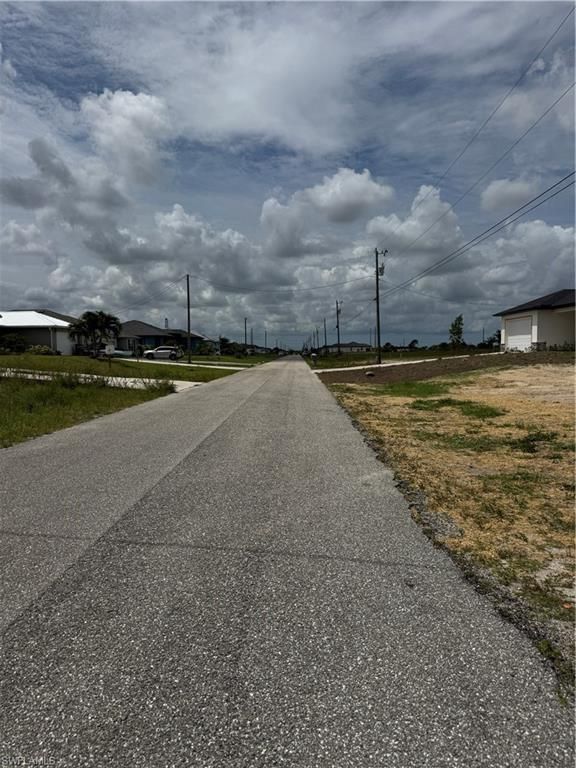 Image 4 of property listing at 2624 9th AVE, Cape Coral, FL 33993