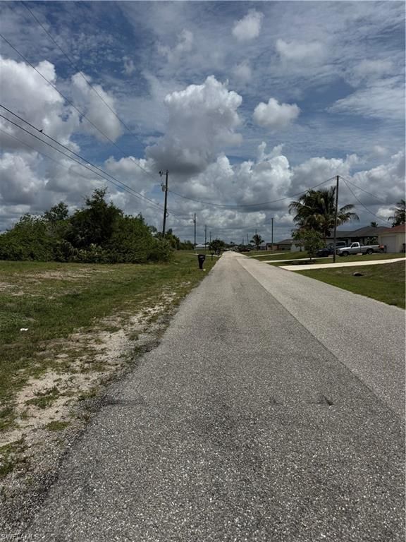 Image 5 of property listing at 2624 9th AVE, Cape Coral, FL 33993