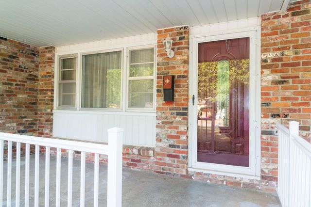 1517 S John Avenue, Springfield, MO 65804