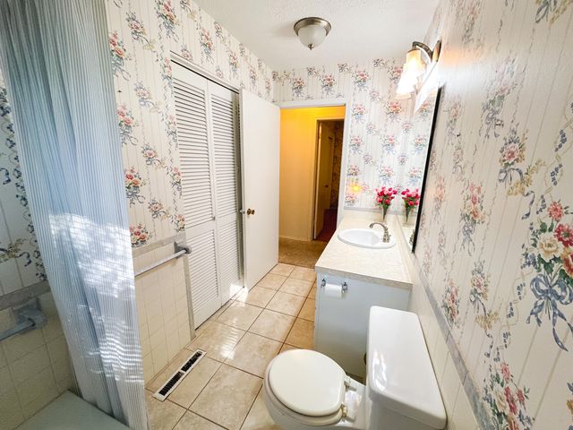 1517 S John Avenue, Springfield, MO 65804