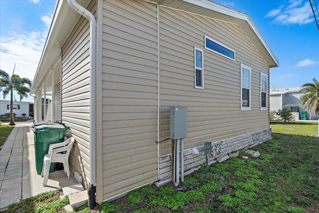 57 EDESSA DRIVE, Palmetto, FL 34221