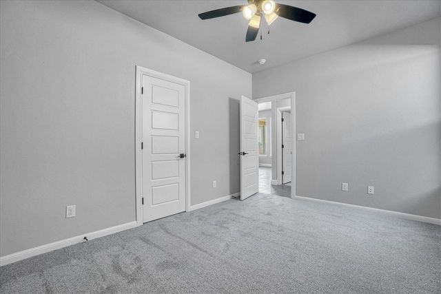 4013 NE Realtree Dr, Lawton, OK 73507