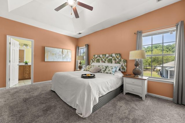 9404 Divot Lane, Summerville, SC 29485