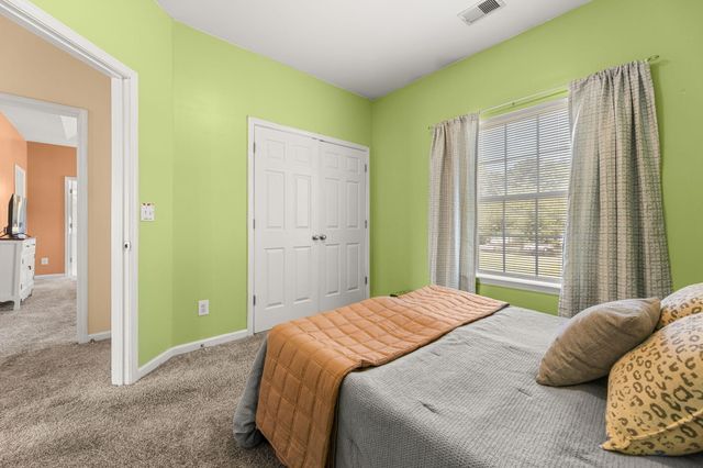 9404 Divot Lane, Summerville, SC 29485