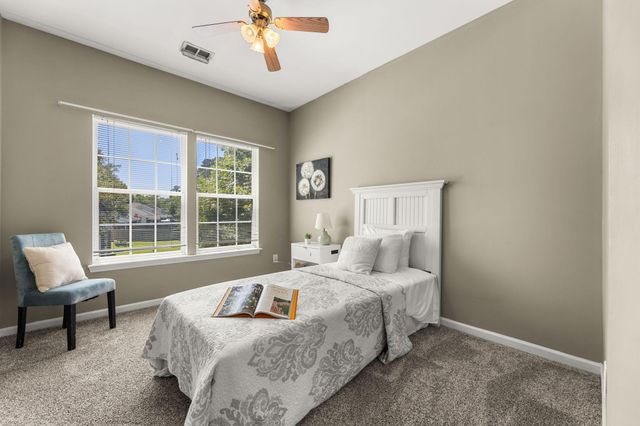 9404 Divot Lane, Summerville, SC 29485