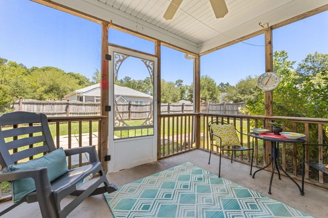 9404 Divot Lane, Summerville, SC 29485